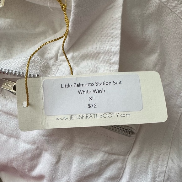 Jen’s Pirate Booty Little Pirates Little Palmetto Station Suit in White Wash XL - Picture 10 of 10